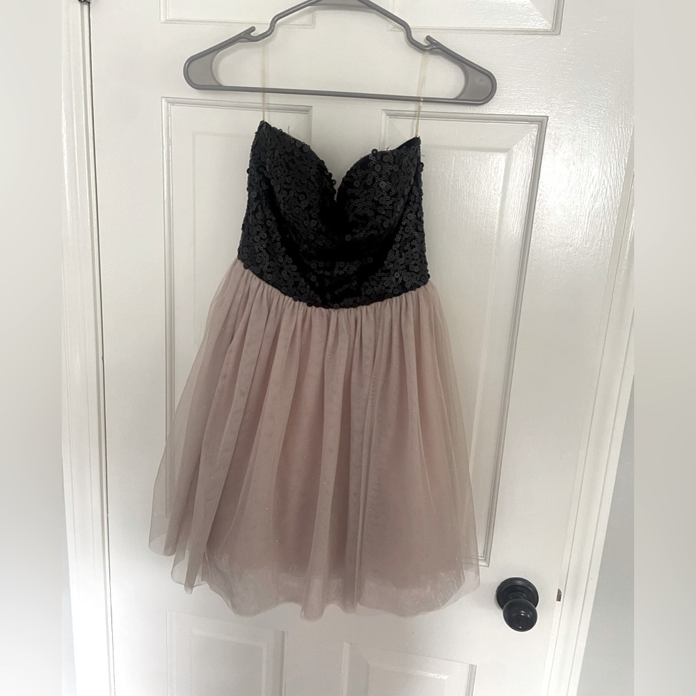 Tan and black sparkly mini dress (great condition) only worn once